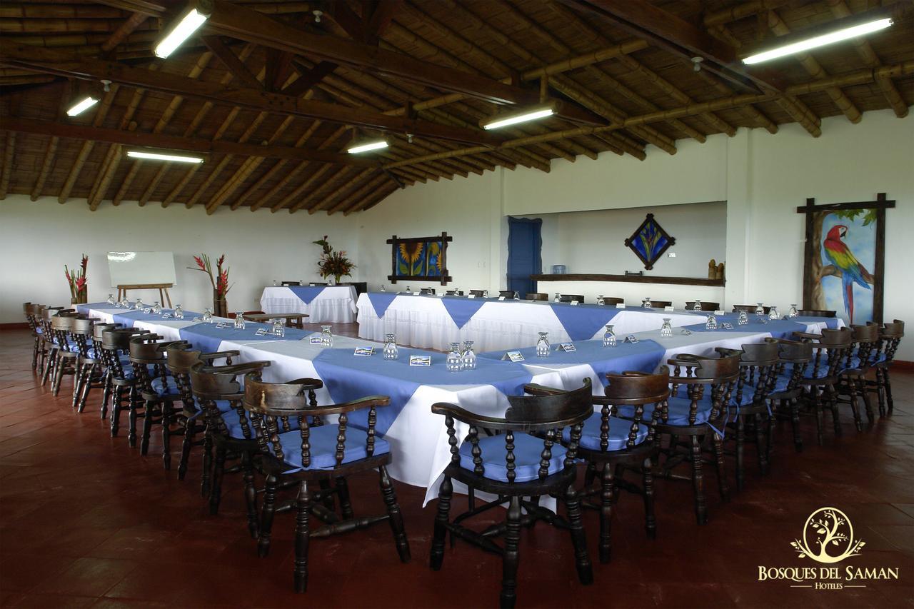 Hotel Bosques Del Saman Alcala キンバヤ エクステリア 写真