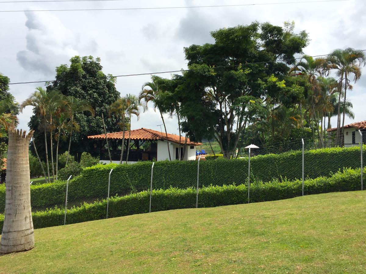 Hotel Bosques Del Saman Alcala キンバヤ エクステリア 写真