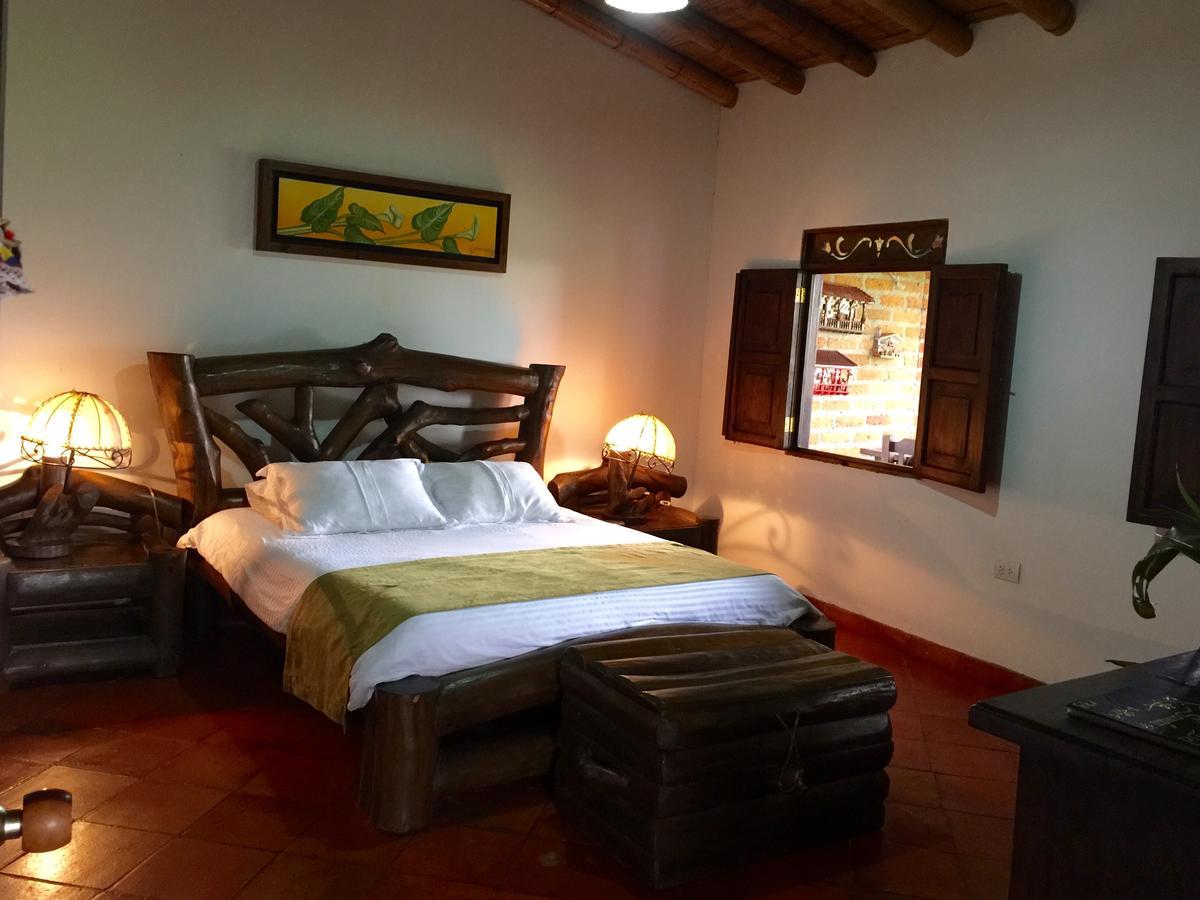 Hotel Bosques Del Saman Alcala キンバヤ エクステリア 写真