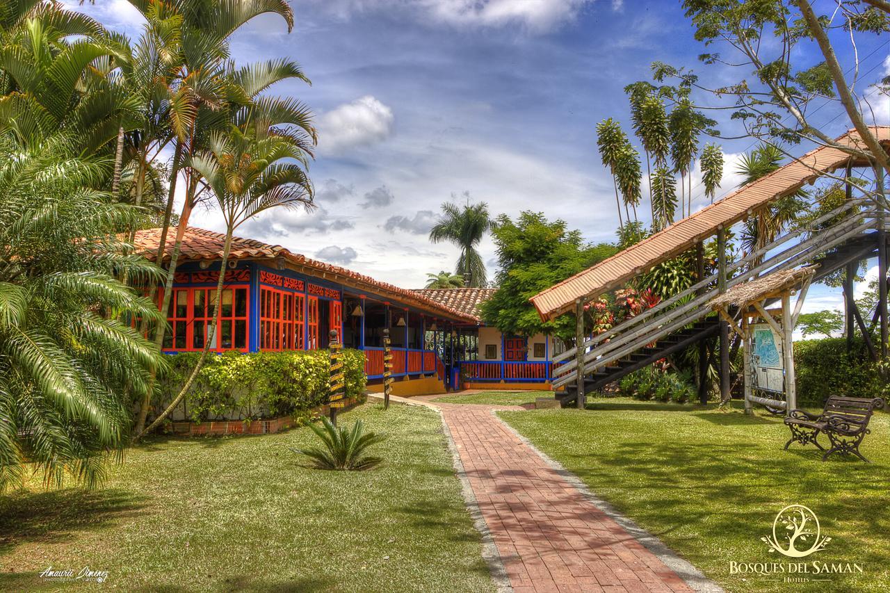 Hotel Bosques Del Saman Alcala キンバヤ エクステリア 写真
