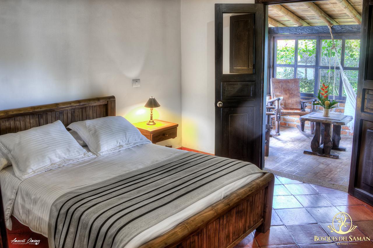 Hotel Bosques Del Saman Alcala キンバヤ エクステリア 写真