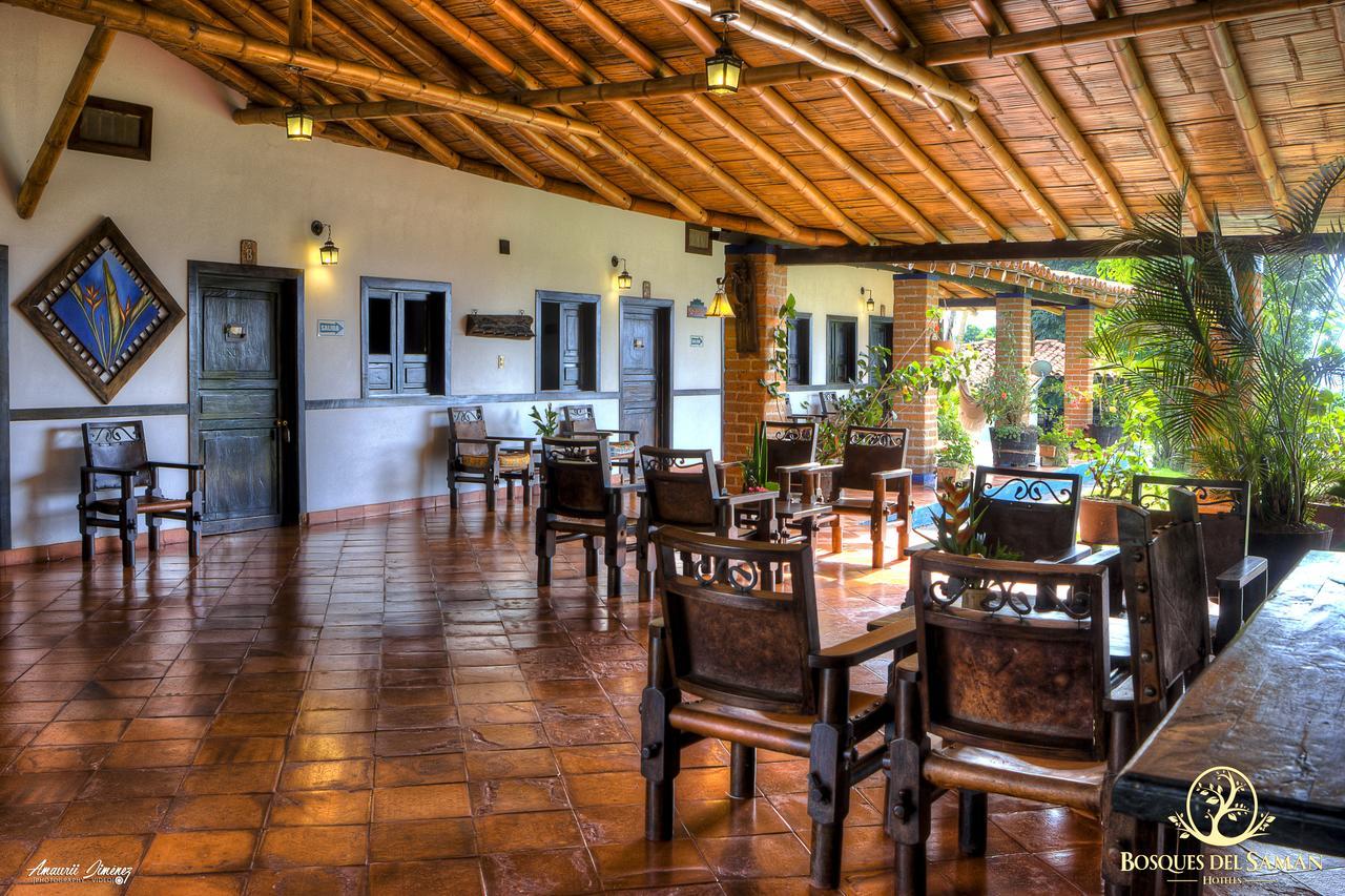 Hotel Bosques Del Saman Alcala キンバヤ エクステリア 写真