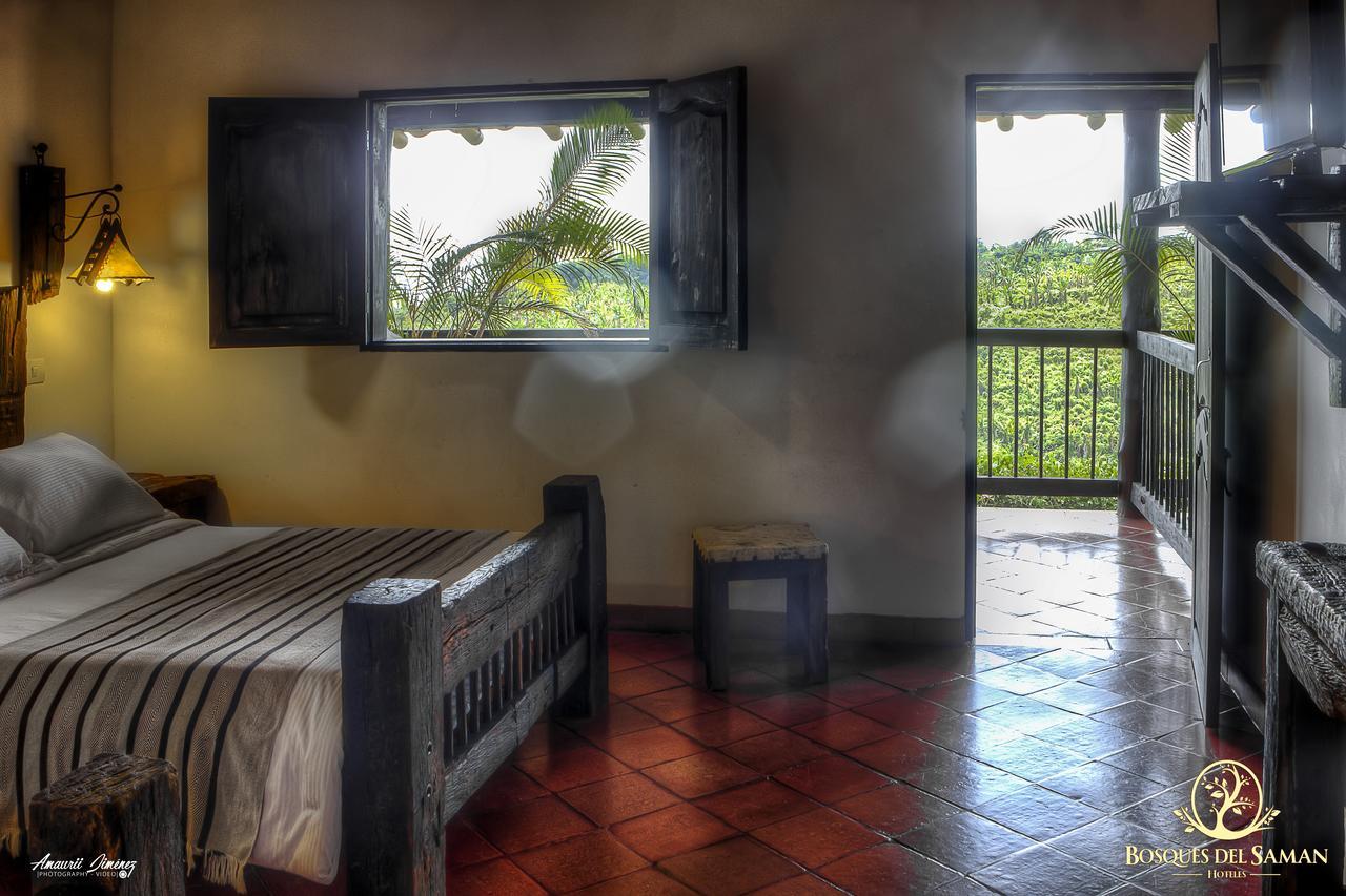 Hotel Bosques Del Saman Alcala キンバヤ エクステリア 写真